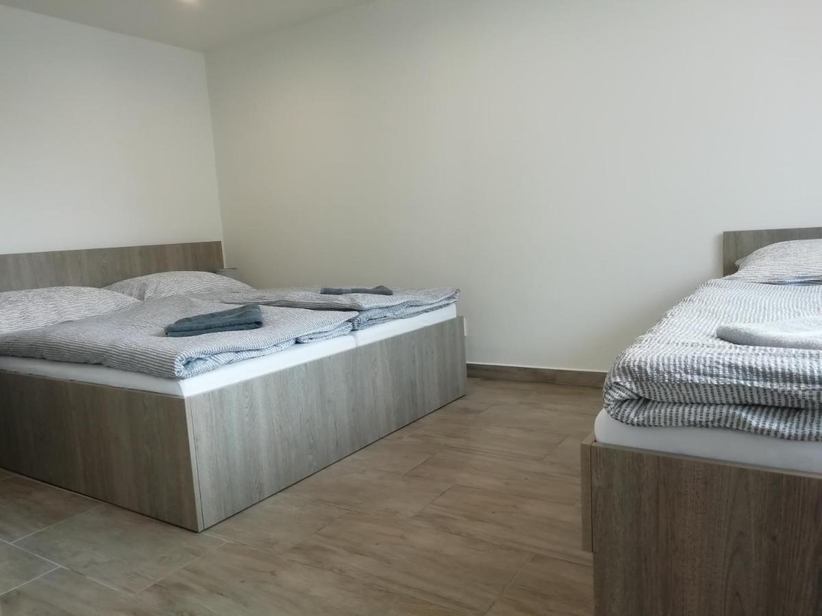 Vila Lada Dedinky Luaran gambar